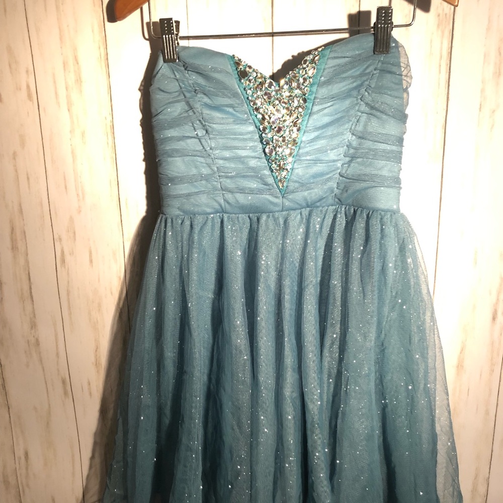 Trixxi strapless formal mini dress. Size 3